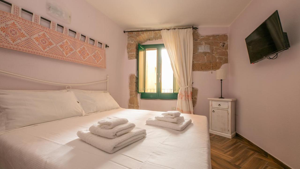 בוסה Sardinian Gallery Fonte מראה חיצוני תמונה